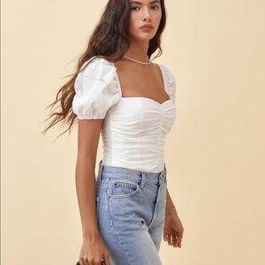 🤍NWOT Reformation Radish Top White